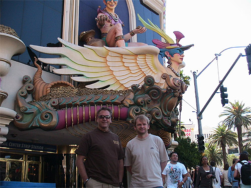 The Meister and Simmo! in front of Harrahs