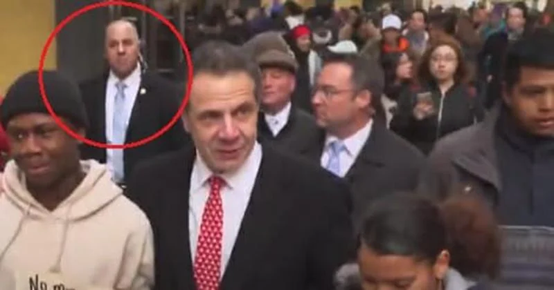 cuomo-armed-guard-1.webp