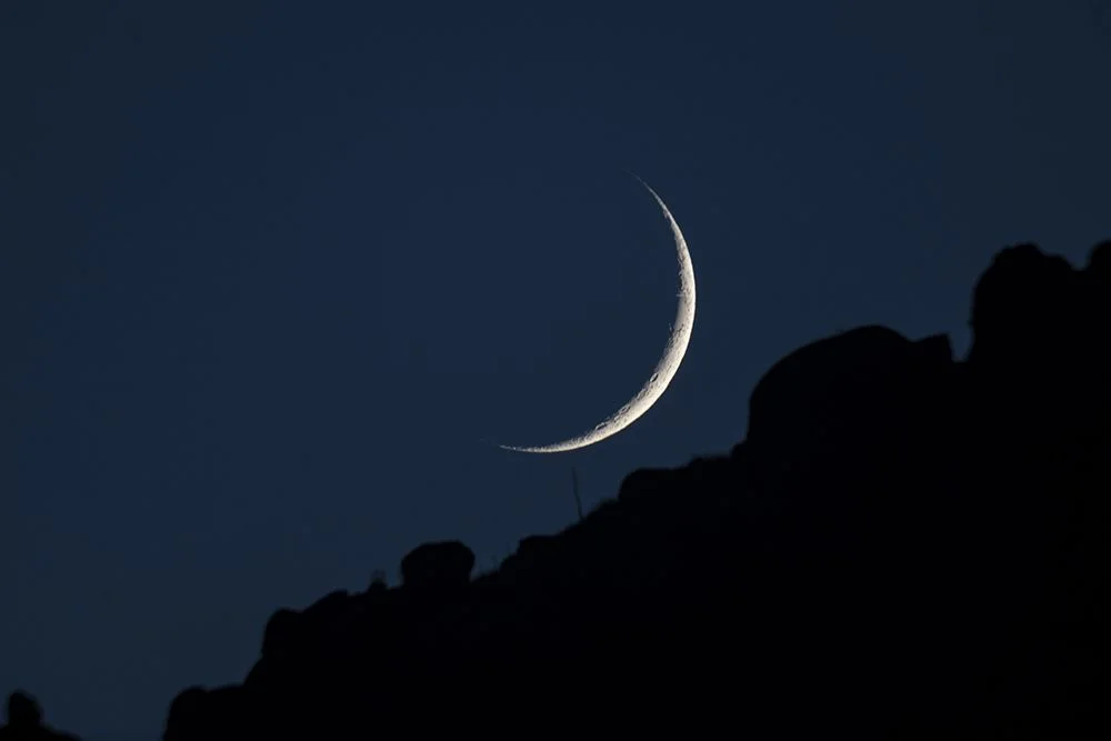 moon-set19aug23-web.webp