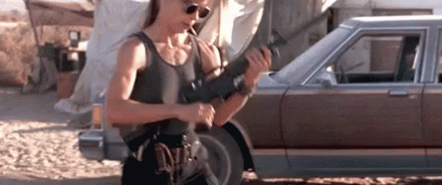 terminator-sarah-connor.gif