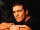 banderas_antonio_320x240.webp
