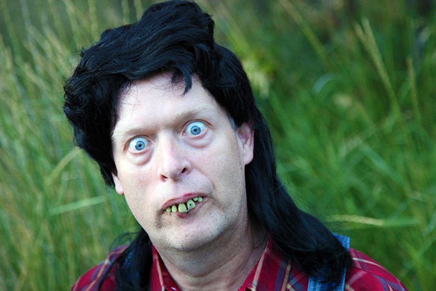 hillbilly-man-bad-teeth.jpg