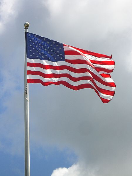 450px-USA_Flag_-_Hyannis_-_Massachusetts.jpg